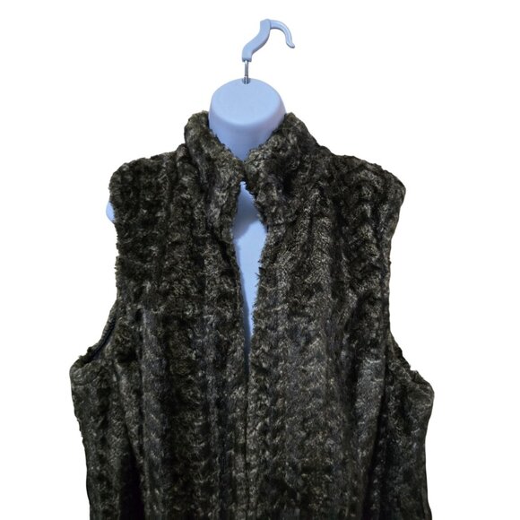 Dalia Collection Faux Fur Vest Black/Brown Striped mob wife cozy elegant warm - Picture 2 of 9